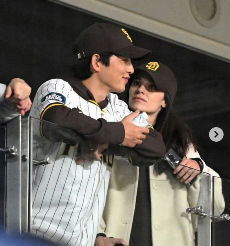 棒球赛后采访曝光,内幕引发热议 棒球赛后采访曝光,内幕引发热议