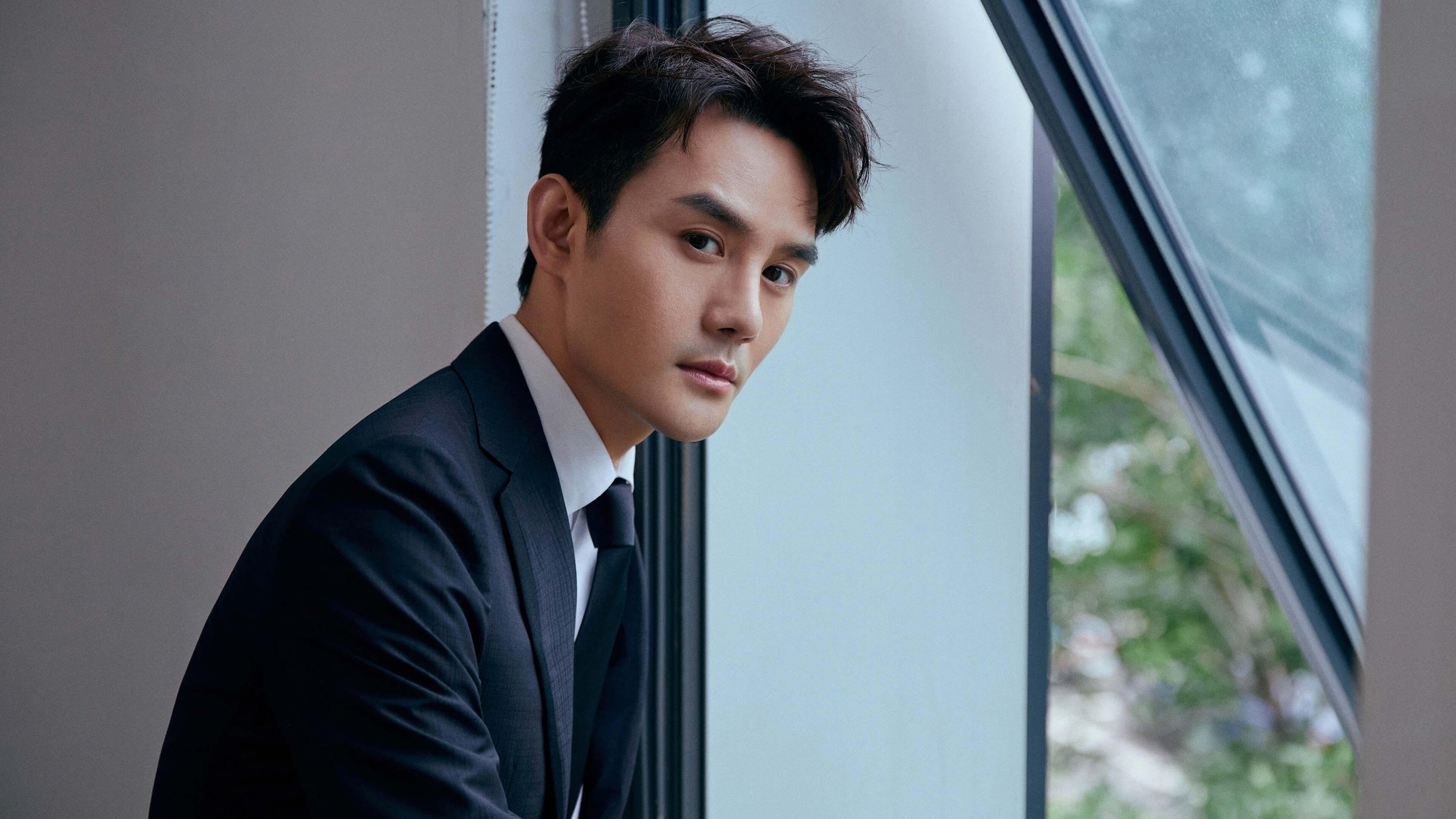 慈善赛奇观，阿森纳战术碾压波兰，梅西替补登场点燃温布利